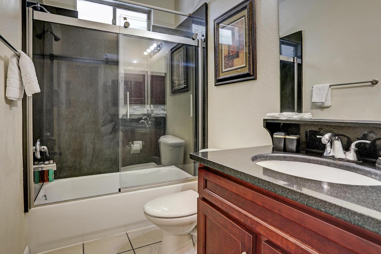 Villa Corporate 2 Bedroom Suite Furnished Condo Houston Luaran gambar