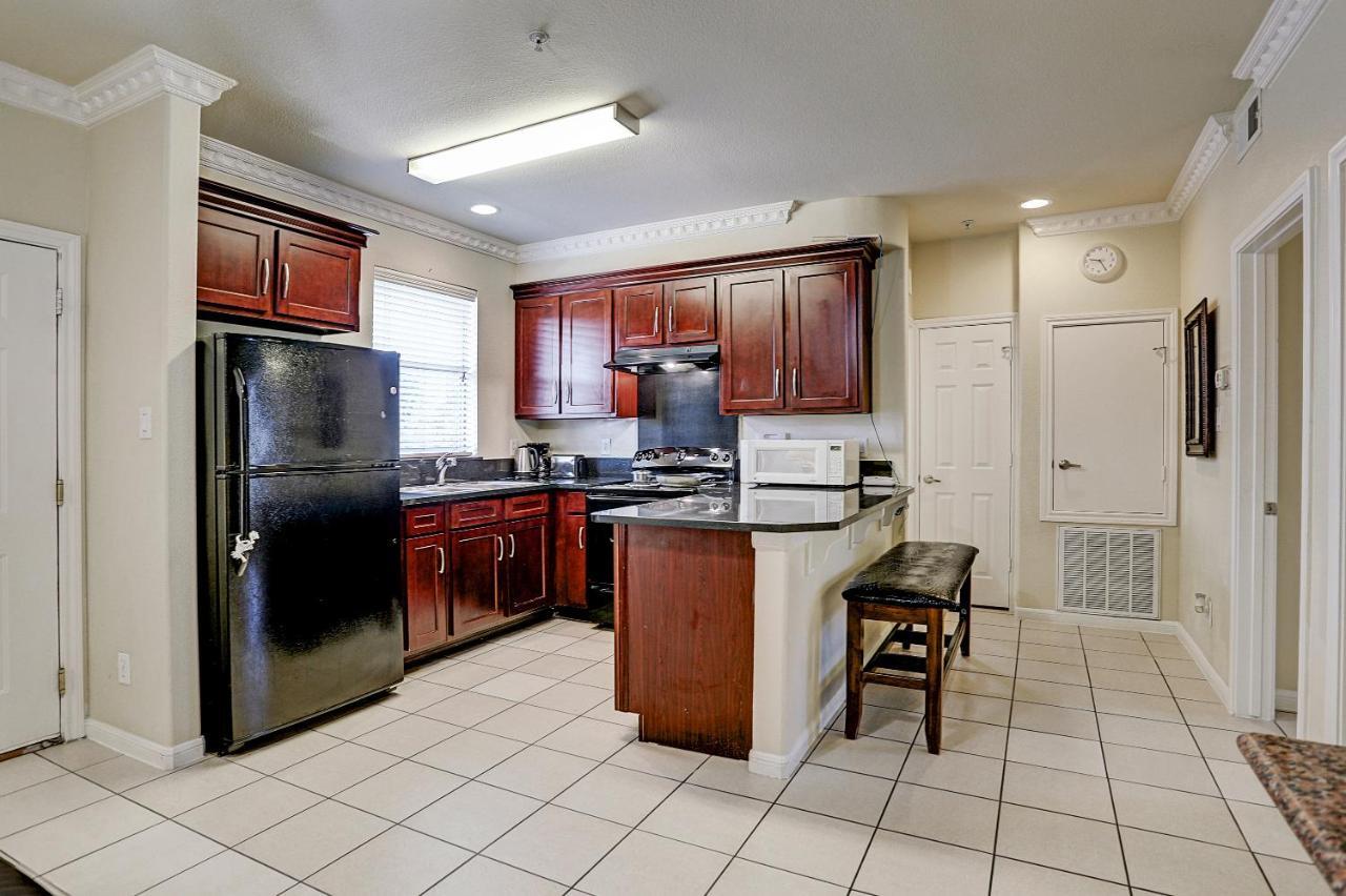 Villa Corporate 2 Bedroom Suite Furnished Condo Houston Luaran gambar